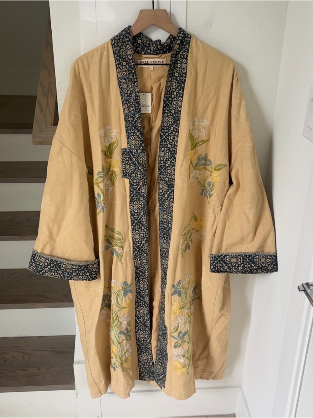 Free People Henlow Embroidered Duster Long Cardigan - Yellow - M/L - NWT - Picture 4 of 8